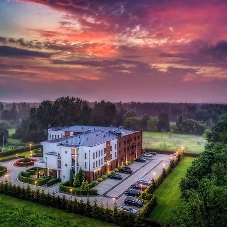 Mercure Wiazowna Brant Εξωτερικό φωτογραφία