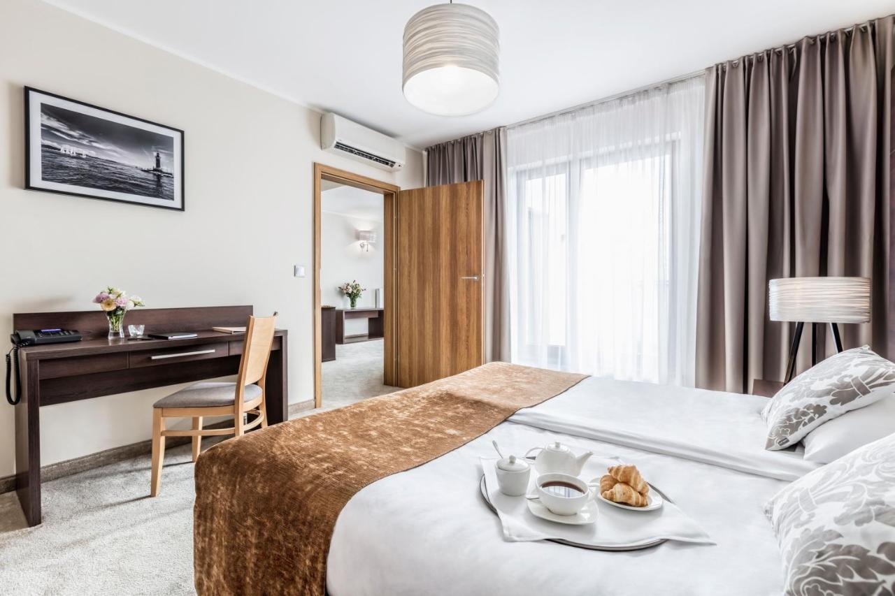 Mercure Wiazowna Brant Εξωτερικό φωτογραφία