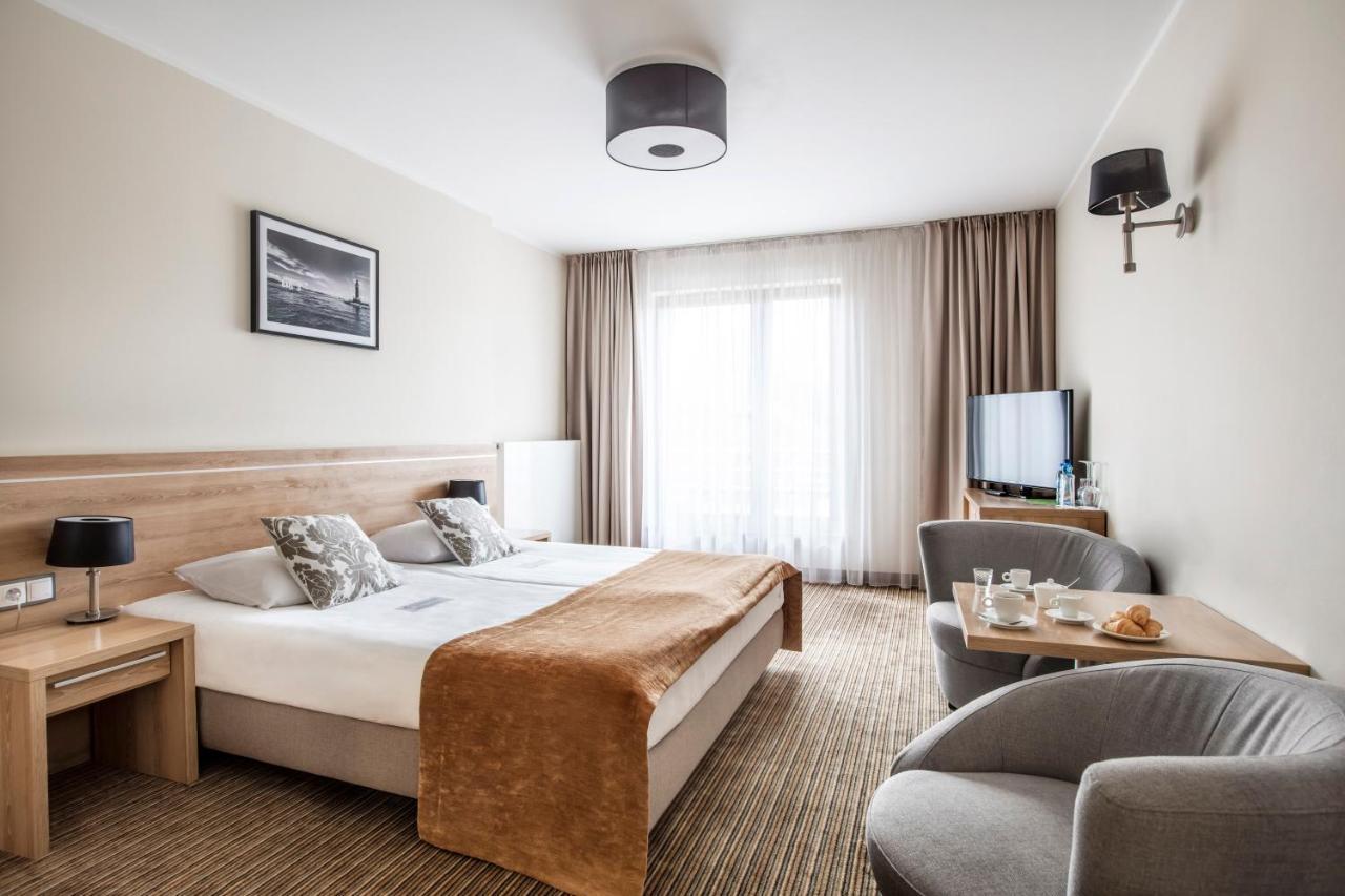 Mercure Wiazowna Brant Εξωτερικό φωτογραφία