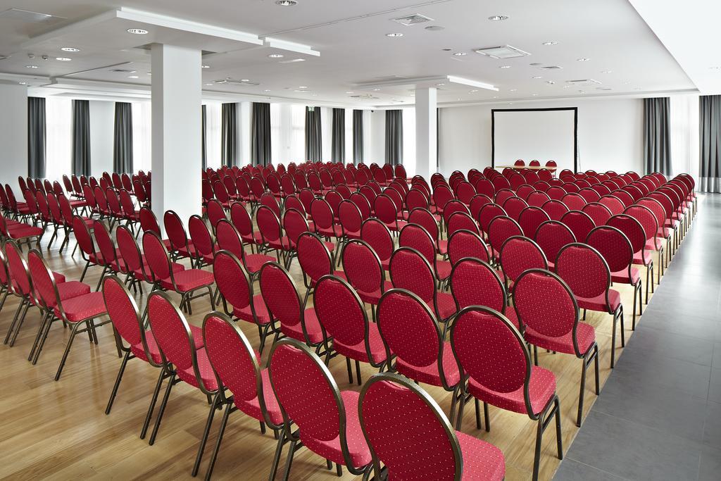 Mercure Wiazowna Brant Εξωτερικό φωτογραφία